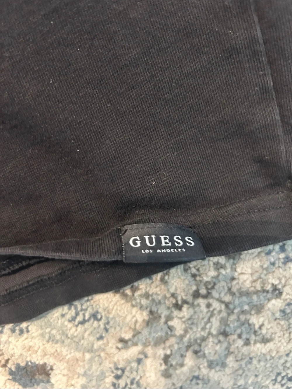 GUESS Black Short-Sleeve 'Los Angeles' Logo Tee with Red Lettering - Picture 4 of 5